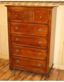 CASSETTIERA CON SETTE CASSETTI