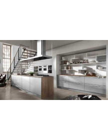 CUCINA CON CAPPA A SOFFITTO