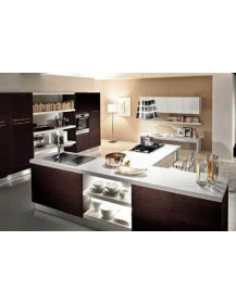 CUCINA WENGE’ CON BANCONE A T