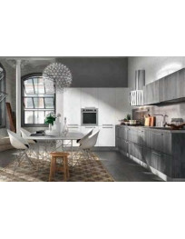 CUCINA CON TAVOLO CENTRALE