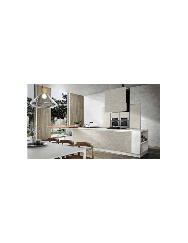 CUCINA CON CAPPA APPESA A SOFFITTO