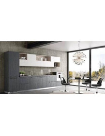 CUCINA CON ANTE PETROLIO E BIANCHE