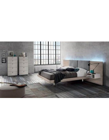 LETTO, COMODINI INSERITI SULLA TESTATA DEL LETTO E SETTIMINI