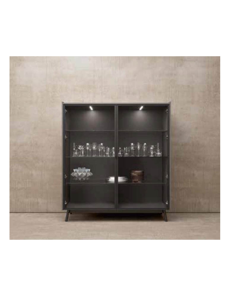 MADIA CON DUE ANTE A VETRO E LUCI INTERNE