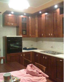 CUCINA SU MISURA IN NOCE