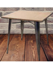 TAVOLO  IN ACCIAIO VERNICIATO