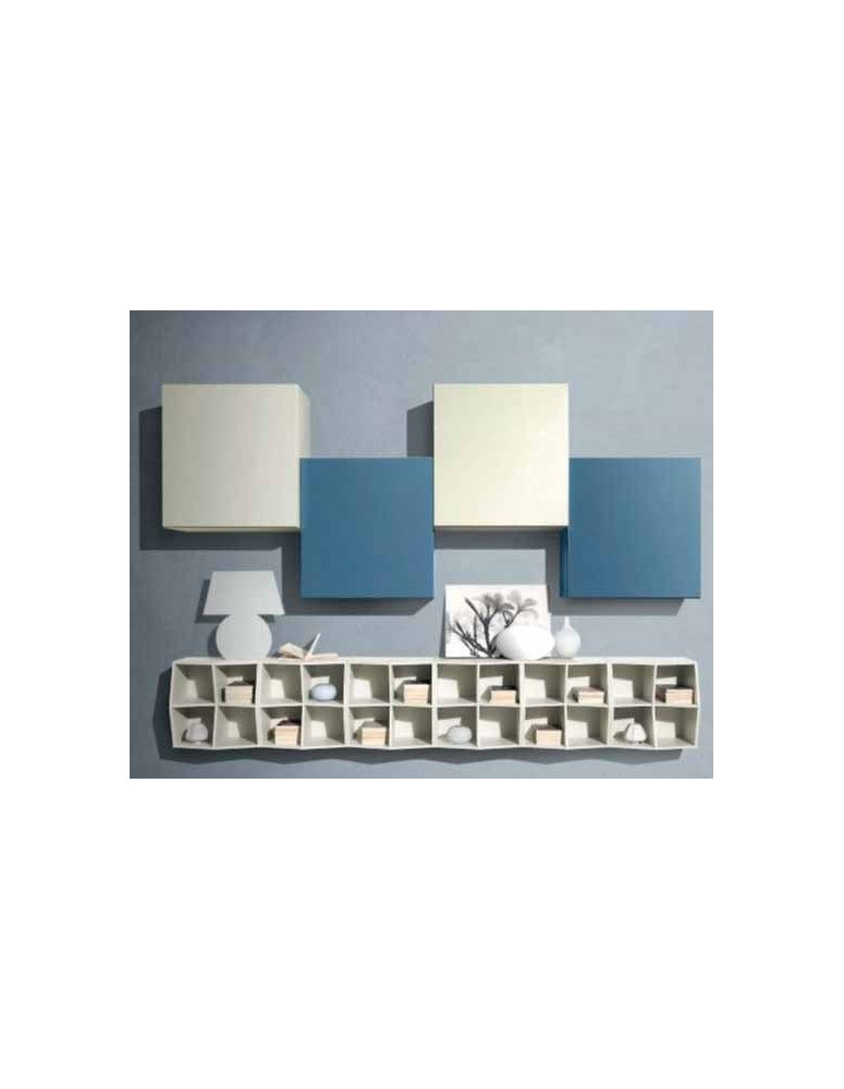 SOGGIORNO SOSPESO A QUADROTTI