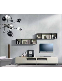 SOGGIORNO CON GAMBE BASSE E VANI SOPESI