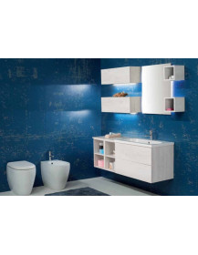 BAGNO SOSPESO CON VANI A GIORNO LATERALI