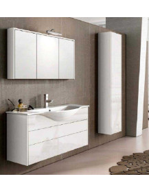 BAGNO CON SPECCHIO CONTENITORE E COLONNA
