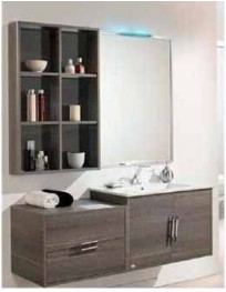 BAGNO CON PENSILI VANI A GIORNO