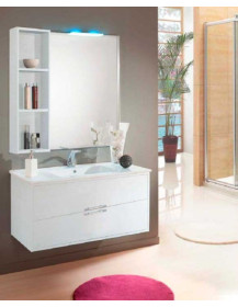 BAGNO CON PENSILE CHIUSO E APERTO