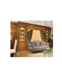 BOISERY IN LEGNO CON DECORI DORATI E ALCOVA PER PORTA FINESTRA