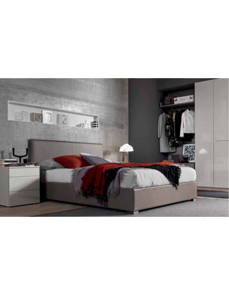 CAMERA ARMADIO LUCIDO E VANO PER CAMICE