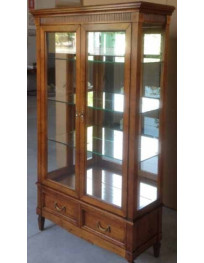 VETRINA A DUE PORTE A VETRI E DUE CASSETTI