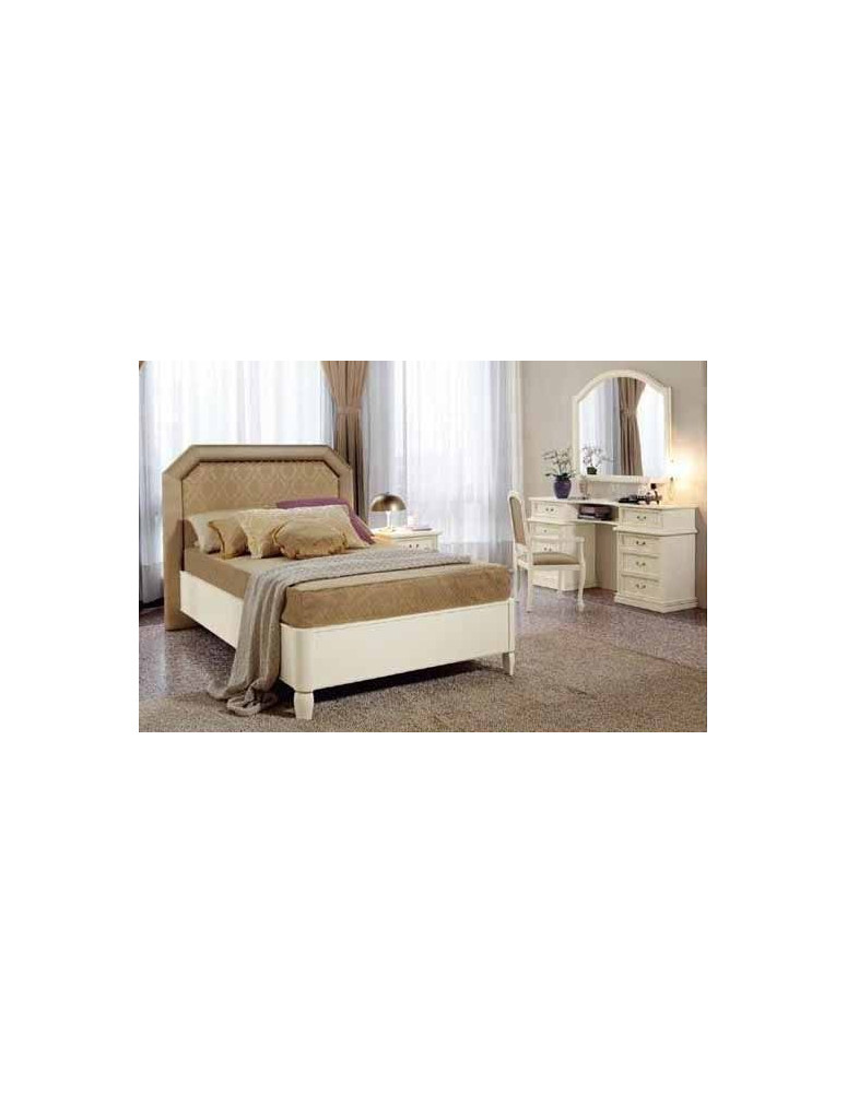 CAMERETTA CON LETTO IMBOTTITO E PETTINOUSE